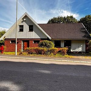 Home For Workers & Familys Near Volvo Gotenburg Exterior photo