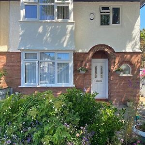 Poppy'S Coastal Retreat Appartement Hoylake Exterior photo