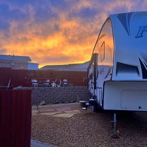 Your 5Th Wheel Casa Hotel Albuquerque Exterior photo