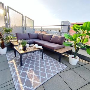 Ulmer Penthouse Fuer 7, Arbeitsplatz, Xxl-Dachterrasse, Grill, Wii Appartement Exterior photo