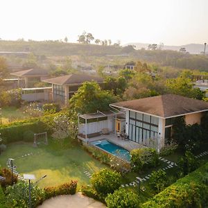 The Private Pool Villas At Civilai Hill Khao Yai Nong Sarai Exterior photo