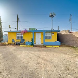 Central El Paso Home With Fire Pit! Exterior photo