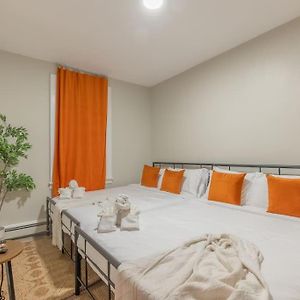 By Ewr Airport & Nyc Sleeps 6, 2 Queen Bed Appartement Newark Exterior photo