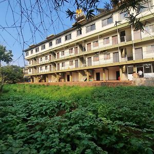 Hotel Padmavati Palace, Mahābaleshwar Exterior photo