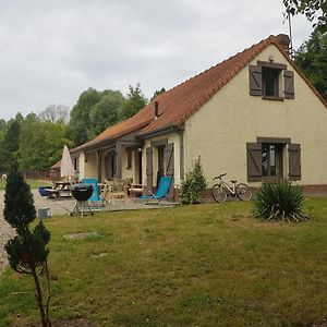 Les Portes Des Froises Villa Saint-Quentin-en-Tourmont Exterior photo