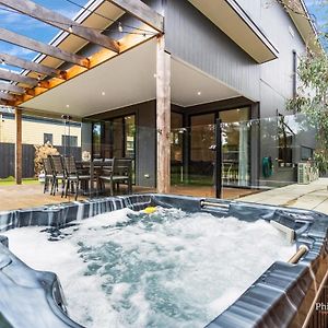 Hot Tub 4Bdr 2Ba Family Home Cape Woolamai Exterior photo