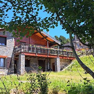 Bas De Chalet Noemae Appartement Eyne Exterior photo