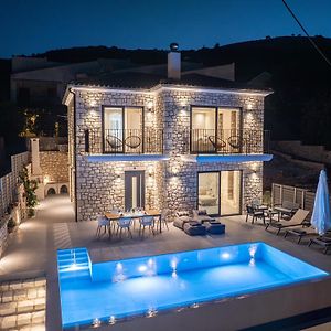 Brand New Stone Villa Aris !! Divarata Exterior photo