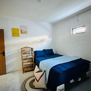 Cozy Studio In Mataram Appartement Tanjungkarang Exterior photo