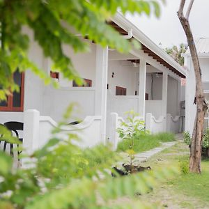 Velidhoo Inn Exterior photo