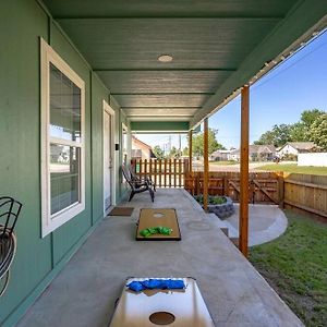 Casita - Newly Remodeled, Fenced In Yard, Nearby Downtown & Paycom Center Villa Oklahoma City Exterior photo