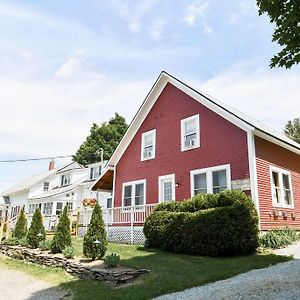 Craftsbury Farmhouse Hotel Exterior photo