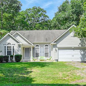 Dog-Friendly Family Retreat Near Chincoteague Bay! Villa Greenbackville Exterior photo