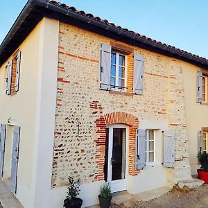 Corps De Ferme Au Vignoble Villa Lagrave Exterior photo