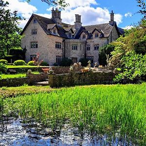 Goytre Hall Bed and Breakfast Abergavenny Exterior photo