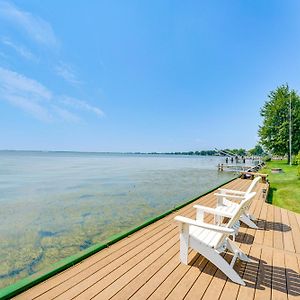 Luxury Waterfront Home In Chesterfield With Views! Exterior photo