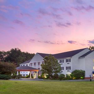 Best Western Plus Berkshire Hills Inn&Suites Pittsfield Exterior photo