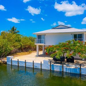 Escape To Eden Villa Big Pine Key Exterior photo