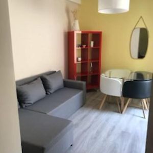 Puteaux : Appartement Spacieux Pour 5 Personnes Exterior photo