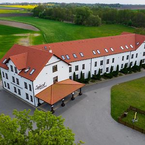 Zajazd W Biskupinie Hotel Exterior photo