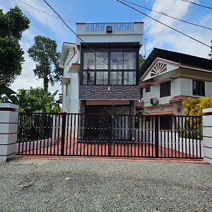 Eon Nest Villa Chengannur Exterior photo