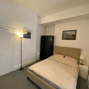 Flat Next To Port, Free Parking Appartement Dover Exterior photo