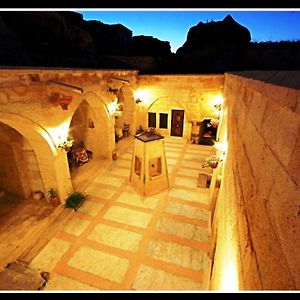 Sinasos Cave Hotel Nevşehir Exterior photo