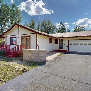 Mountain Cedar Cabin Villa Eagle Nest Exterior photo