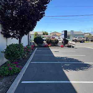 Western Motel Salinas Exterior photo