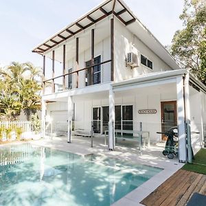 Breezy Beach House - Private Pool Villa Yaroomba Exterior photo