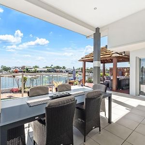 Waterfront Gem Villa Maroochydore Exterior photo