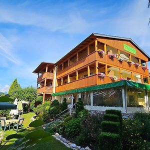 Gaestehaus Baerwald Hotel Seeboden Exterior photo