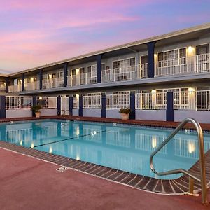 Best Western Orange Plaza Hotel Exterior photo