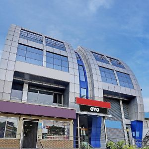 Collection O N R Residency Near Deepanjali Nagar Metro Station Hotel Bangalore Exterior photo