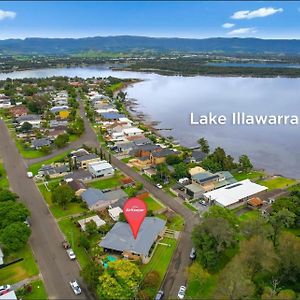 Lakeside Family Oasis Oak Flats Villa Albion Park Exterior photo