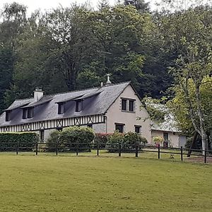 Chambre A La Campagne Bed and Breakfast Saint-Hilaire-des-Landes Exterior photo