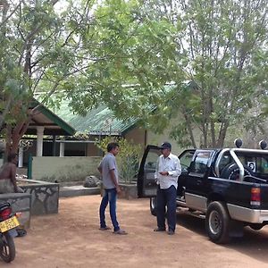 Park View Bungalow Wilpattu Hotel Habawewa Exterior photo