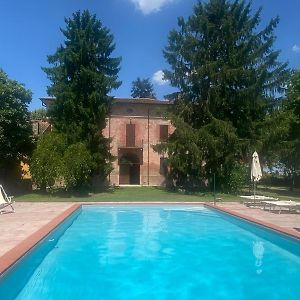 Corte Pagliare Deserto, Antico Palazzo Con Piscina Villa La Cappelletta Exterior photo