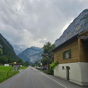 Chalet Baerli Appartement Lauterbrunnen Exterior photo