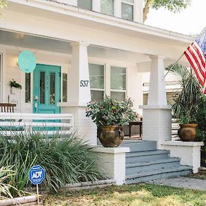 Quiet Charming Central Historic Guesthome Downtown Sint-Petersburg Exterior photo