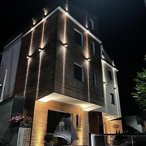 Domus Rosae Bed and Breakfast Potenza Exterior photo