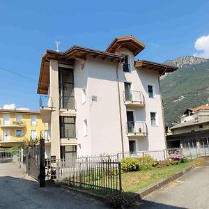 Alloggio Lu Casa Vacanze Appartement Pont-Saint-Martin Exterior photo