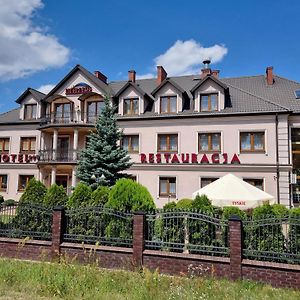 Hotel Hesperus Międzyrzec Podlaski Exterior photo