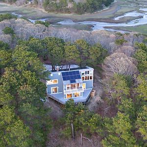 Panoramic Cape Cod Getaway By Leavetown Vacations Villa Wellfleet Exterior photo