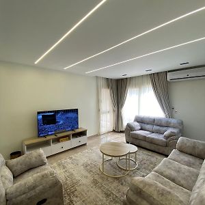 Zayed Apartment Sheikh Zayed City Exterior photo