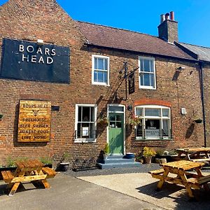 Boars Head Hotel Louth  Exterior photo