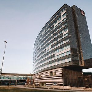 Clarion Hotel Arlanda Airport Terminal Exterior photo