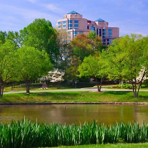 Falls Church Marriott Fairview Park Hotel Exterior photo