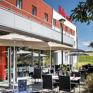 Ibis Saint-Genis-Pouilly Geneve Hotel Exterior photo