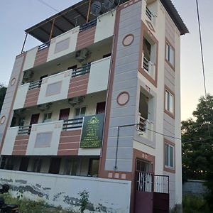 Clover Hotel Coimbatore Exterior photo